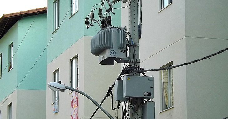 Analysis of pole-mounted MV/LV transformer grounding