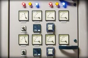 Fundamentals of Power System Analysis: Single-Phase and Three-Phase Circuits