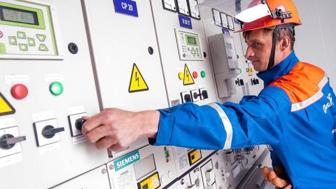 Power Engineering Course: Relay Control and Protection For LV/MV/HV Switchgear