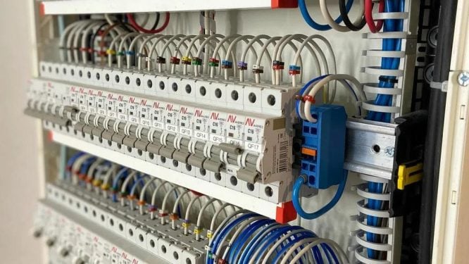 Low Voltage Power Distribution Course For Beginners