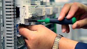 Practical Course for Designing LV Distribution Systems in Houses and Commercial Buildings