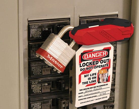 Circuit breaker lockout tag