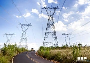 5 Serious Environmental Impacts Of HVAC Over HVDC Overhead Transmission Lines