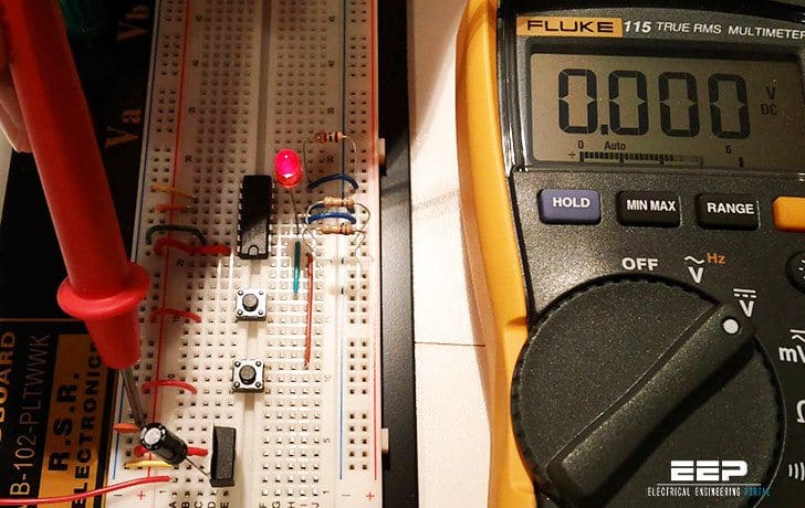 Experimenting with wiring of nice and simple electric circuits