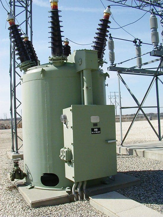 What is distribution substation and its main components? EEP