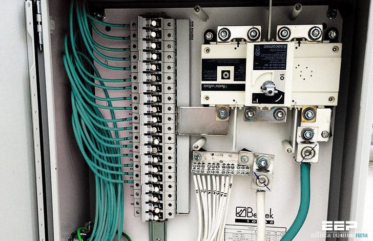 3 earthing fault typologies and connection of the CB poles in a DC network