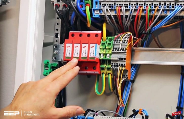 IEEE Guide for Surge Protection of Equipment Connected to AC Power and Communication Circuits