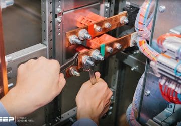 Performing In-Process Inspection Of Low Voltage Switchboard In 8 Stages