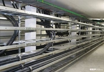 Four very important precautions for the installation of cables and busbar trunking systems