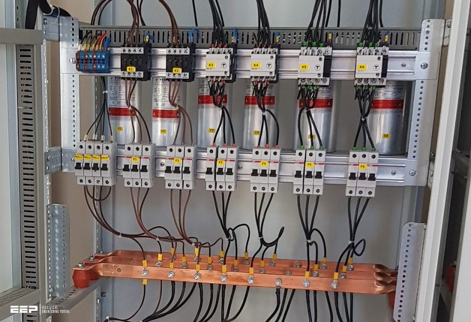 Practical ways to determine required reactive energy compensation for a power distribution system