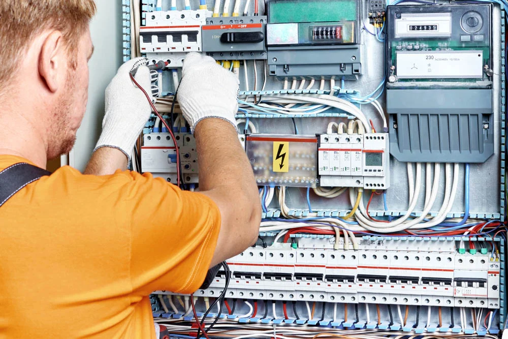 Electrical On-Site Installations Course: Steps in Execution Stages