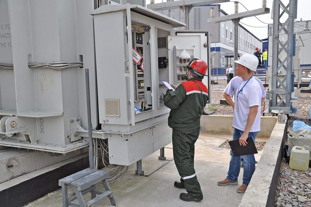 Checking power transformer control cabinet and secondary wiring