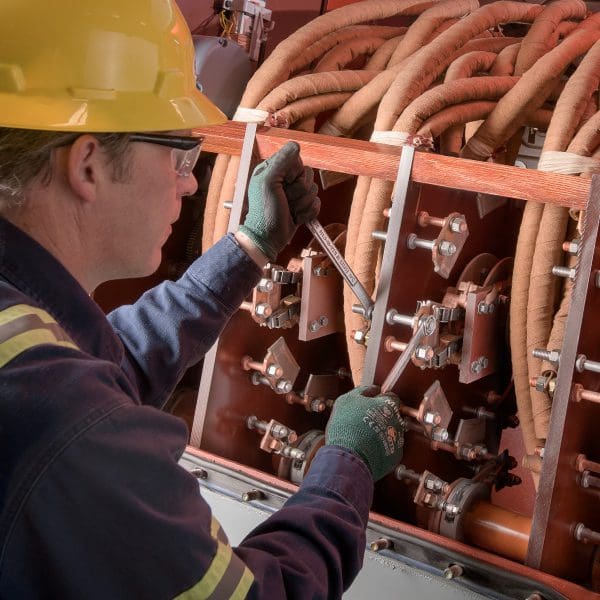 Inspecting tap changer components