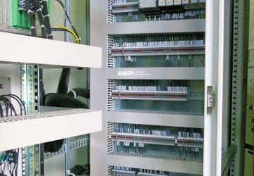 Often wrongly interpreted: Terminals, isolating links and bars in wiring diagrams and schematics