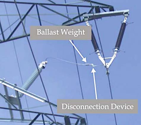 Line arrester with a disconnection device mounted on a 110 kV tower