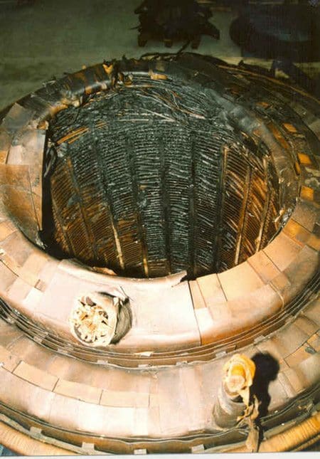 Damage to inside of coil winding stack of oil-filled transformer