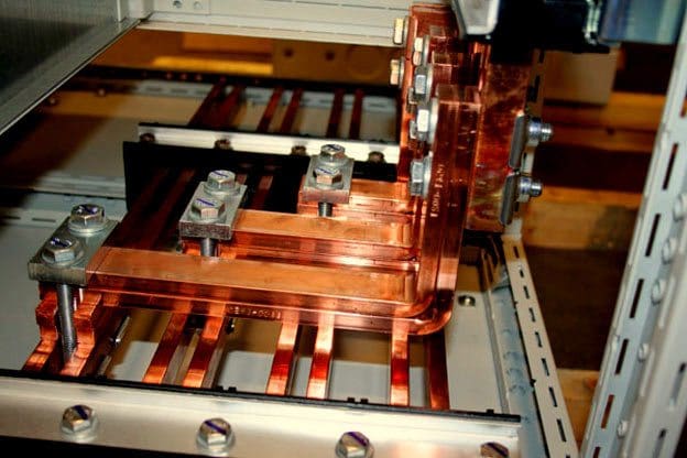 Electrodynamic forces on busbars in LV systems (SCHNEIDER ELECTRIC)