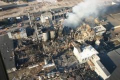 Explosion at the Imperial Sugar refinery in Port Wentworth, Georgia