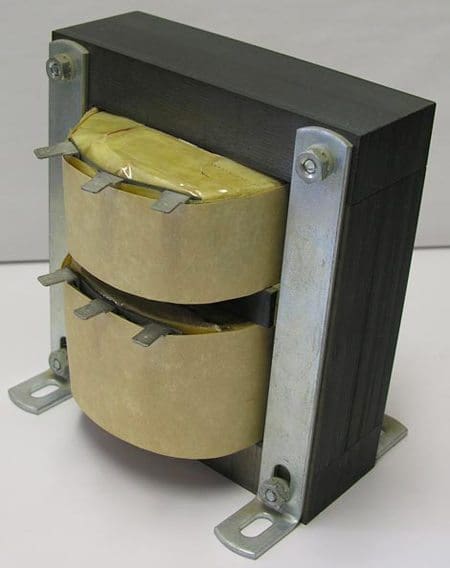 Ferroresonant transformer