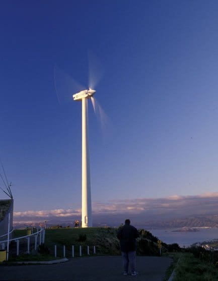 Figure 0-5, Medium-size, commercial-scale wind turbine